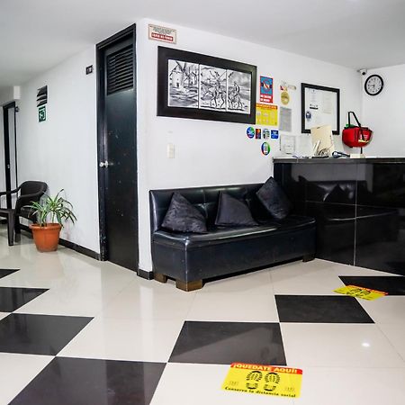Hotel Laureles De Aburra Medellín Buitenkant foto
