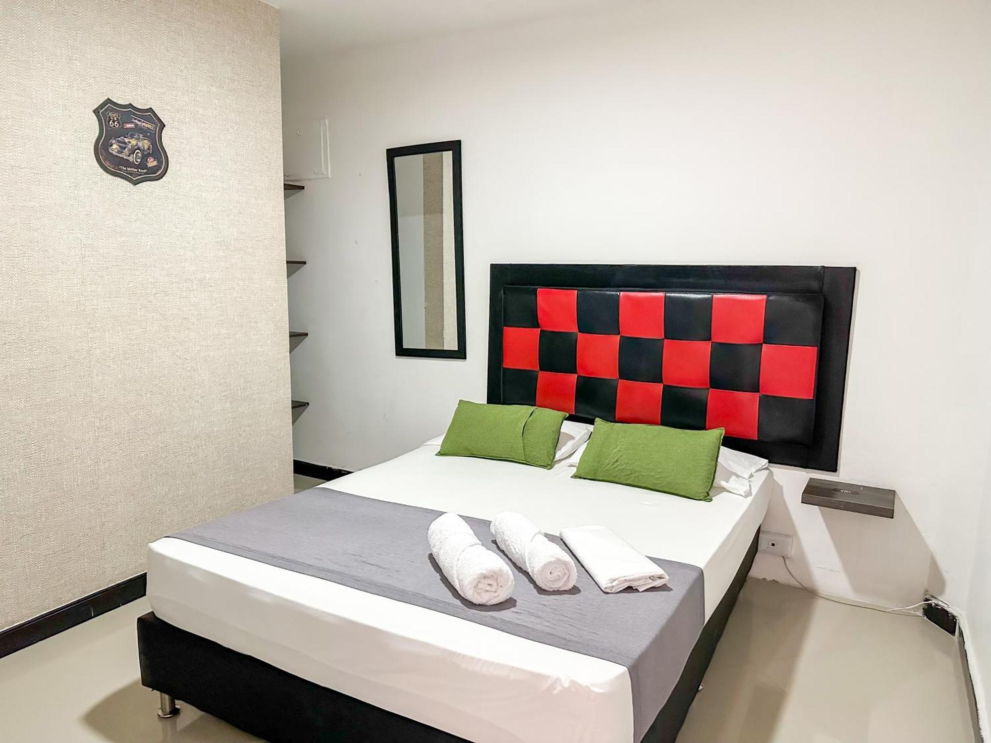 Hotel Laureles De Aburra Medellín Buitenkant foto