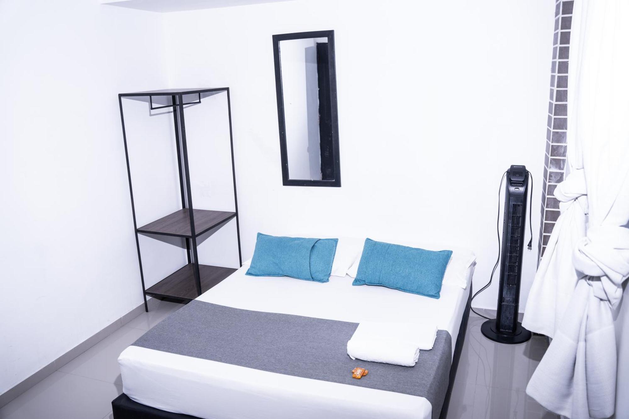 Hotel Laureles De Aburra Medellín Buitenkant foto